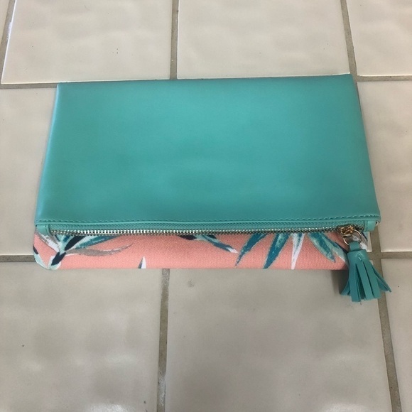 RACHEL Pally Reversible Clutch - Picture 5 of 13